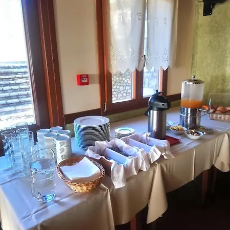 Pelasgos 3* Karítaina