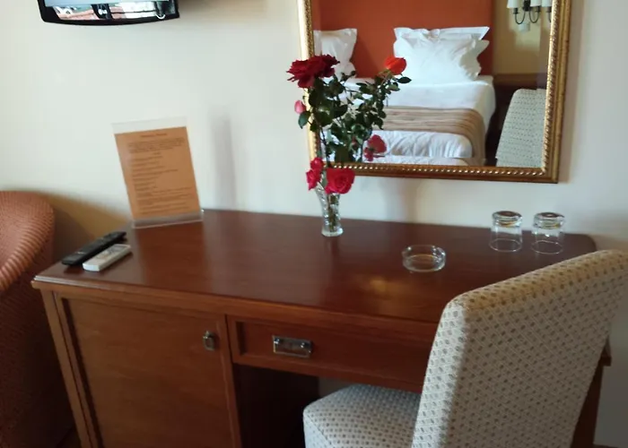 Pelasgos Hotell Karítaina