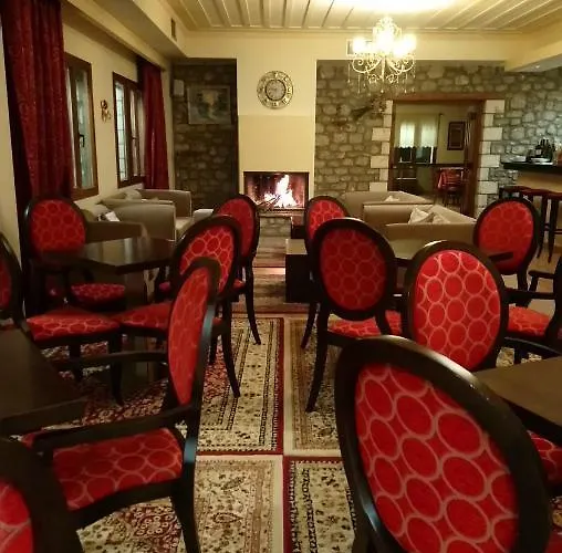 Hotell Pelasgos Karítaina